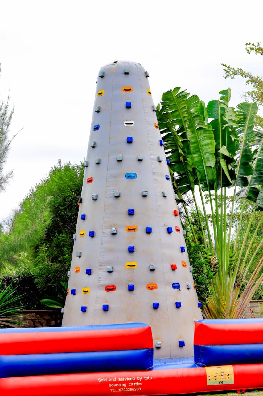 Play here at viet gardens little kido learn about nature!